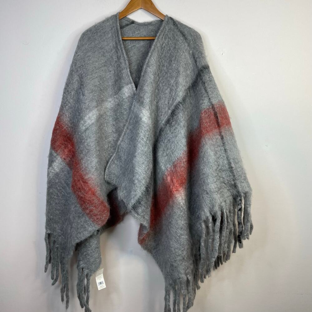 Tag Wool Blend Gray Red Black Plaid Fuzzy Soft Fringed Poncho Sweater Wrap New